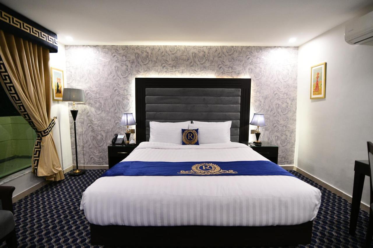 Royal Regency Hotel 이슬라마바드 외부 사진